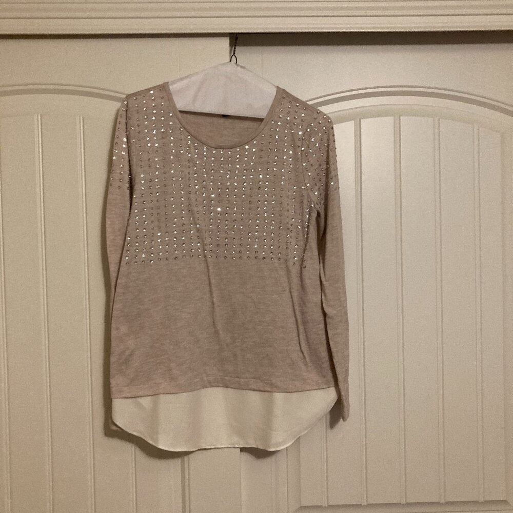 Ann Taylor Beige and White Sequin Detail Top Small Long Sleeve Layered Polyester